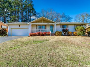 1119 Hillsboro Dr, Chattanooga, TN 37412