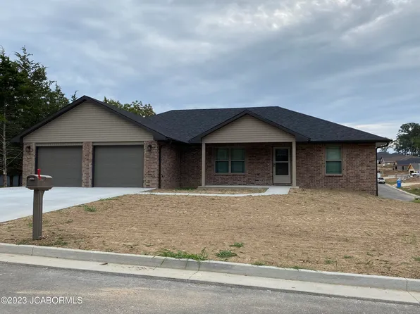 1411 Mernie Dr, Jefferson City, MO 65109