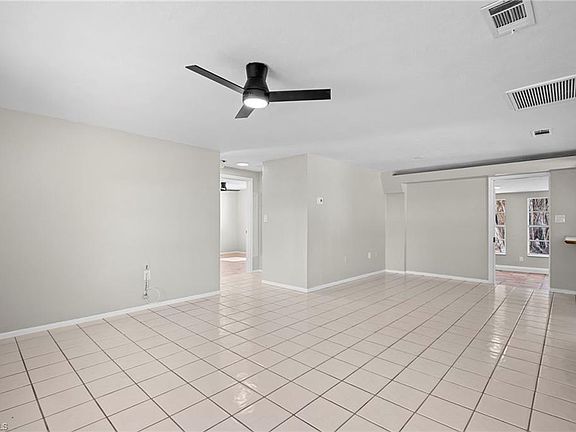 4th image of 4244 Ellen AVE