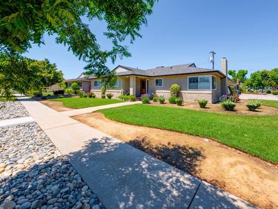 5781 N Angus St, Fresno, CA, 93710