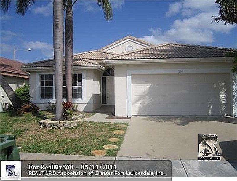 2nd image of 330 SW 181st Way