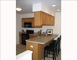 2nd image of 591 Sycamore Cir