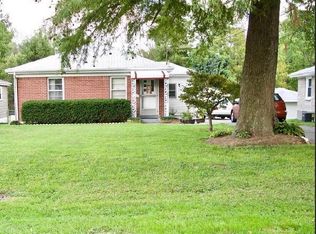 4817 Ranchland Dr, Louisville, KY 40216