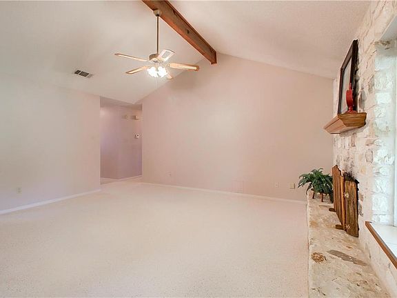 5th image of 109 Sunset Ln
