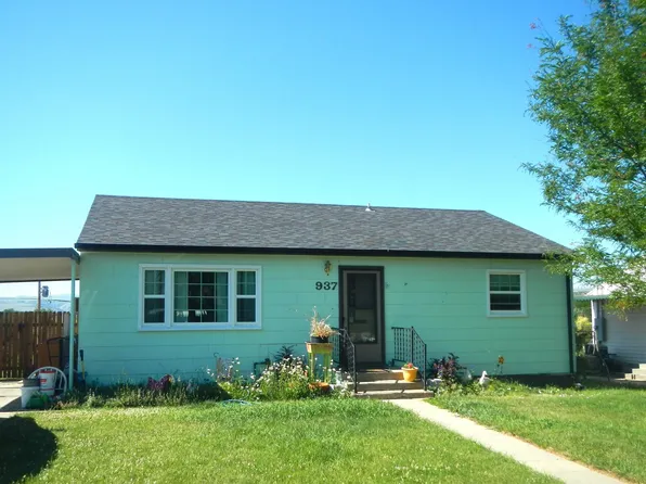 937 Fremont St, Thermopolis, WY 82443