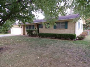713 Janet St, Springdale, AR 72762