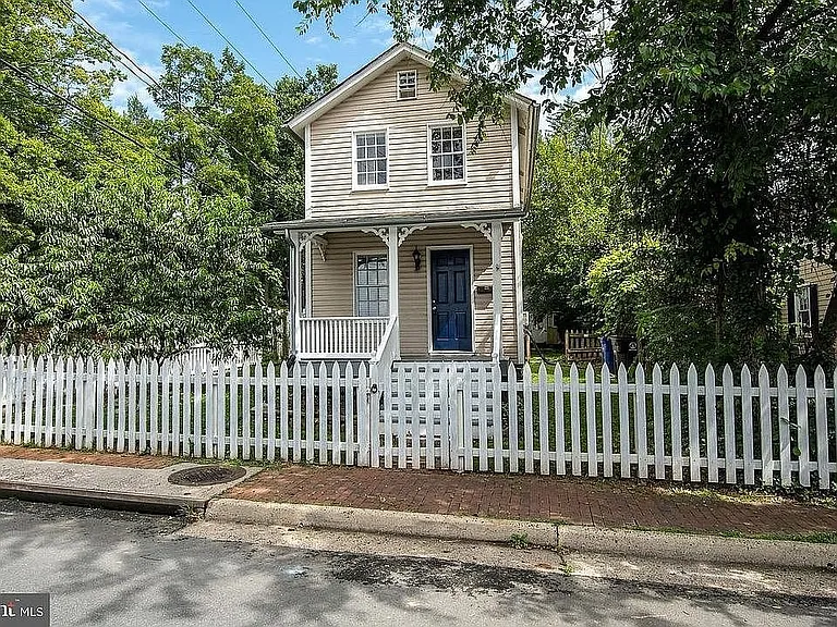 252 Loudoun St SW — Photo 11
