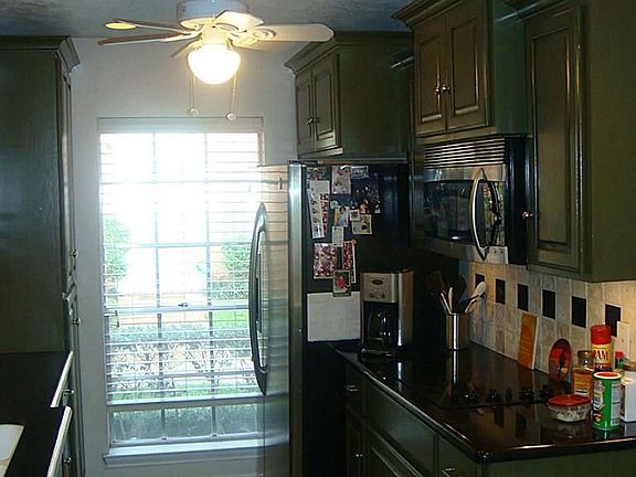 3rd image of 12739 Huntingwick Dr