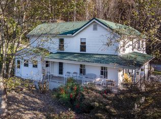 200 Smokey Row Rd, Lexington, VA 24450