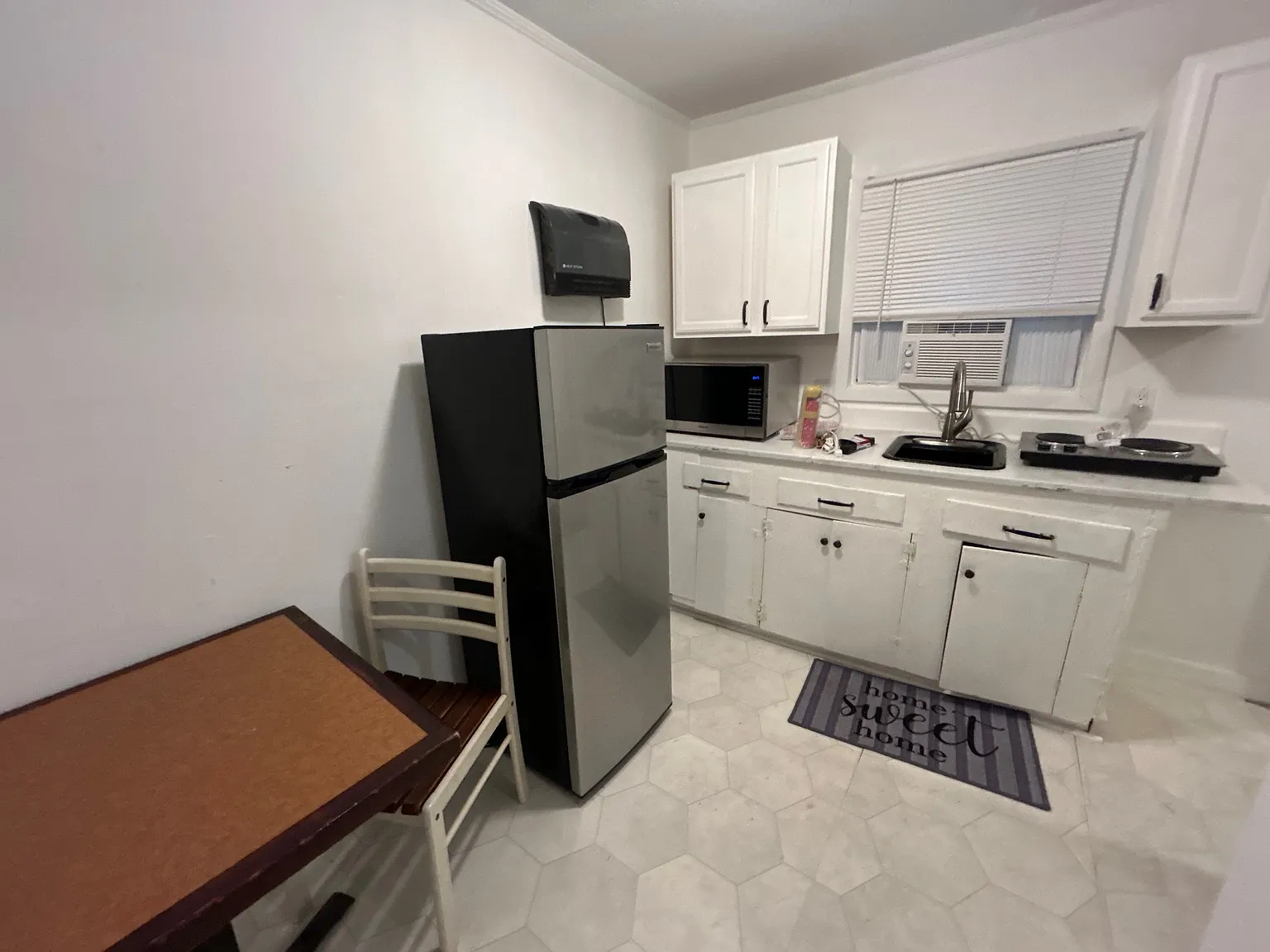 1 bed, 1487 sqft, $400 — Photo 2