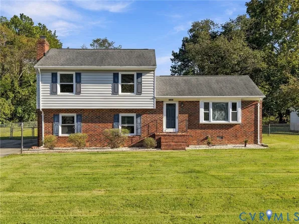 7084 Marie Ln, Mechanicsville, VA 23111