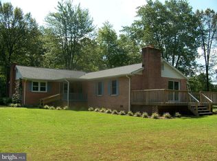 6225 Ripley Rd, La Plata, MD 20646