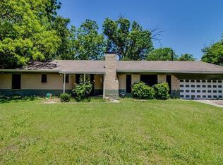 1117 Saturn Springs Dr, Garland, TX 75041