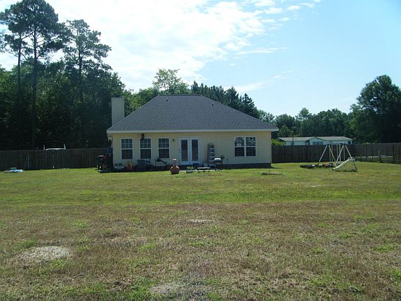 Very Large Fenced-in Back Yard