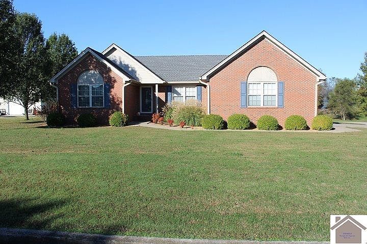1st image of 109 Dana Ln