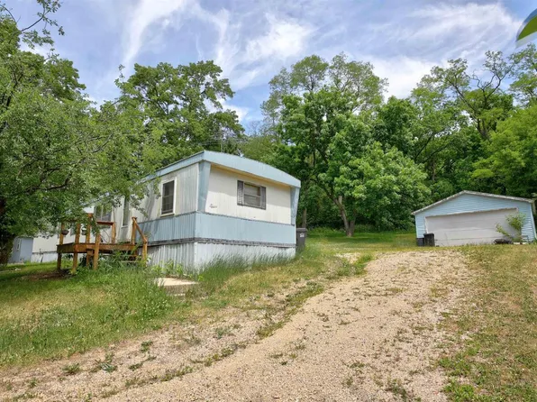 314 Railroad Street, Rio, WI 53960