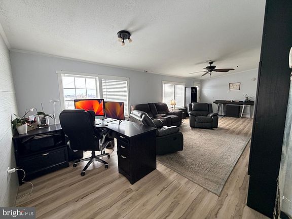 4th image of 520 Wheeler School Rd