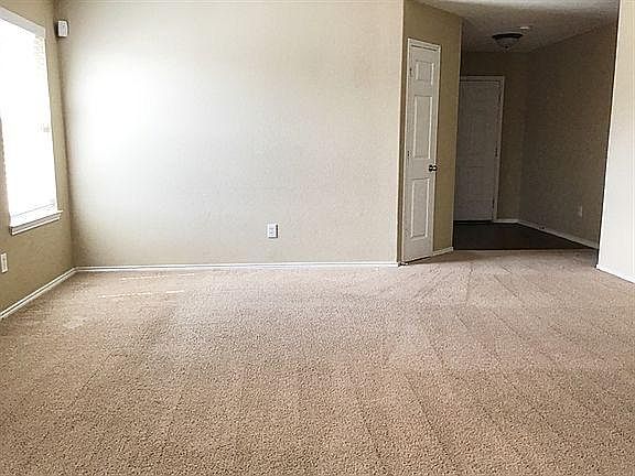 5th image of 10435 Coyote Cub Ave
