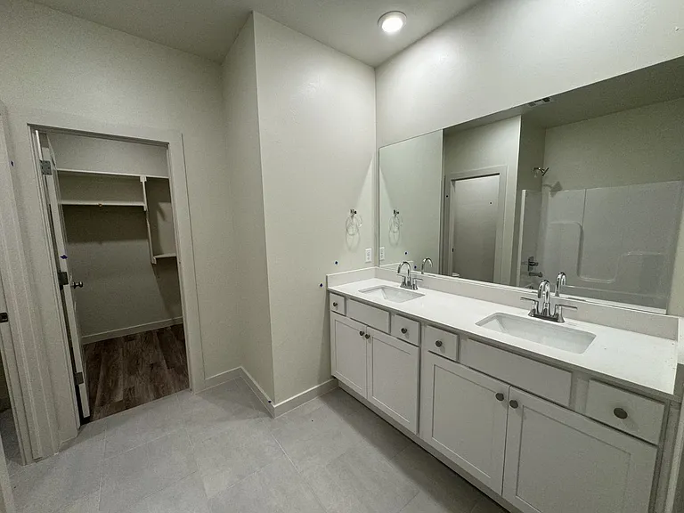 3708 Franks Way — Photo 6