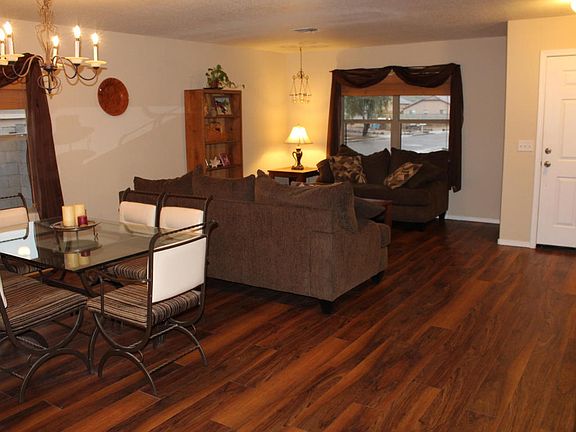 3rd image of 26647 N 31st Dr