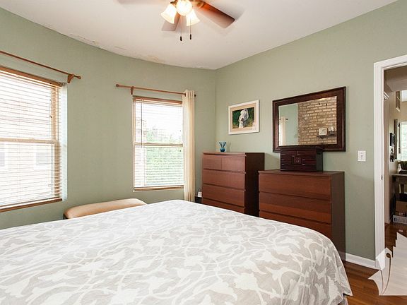 4th image of 836 W Agatite Avenue # Third Floor