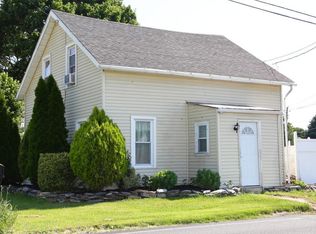 1111 E Newport Rd, Lititz, PA 17543