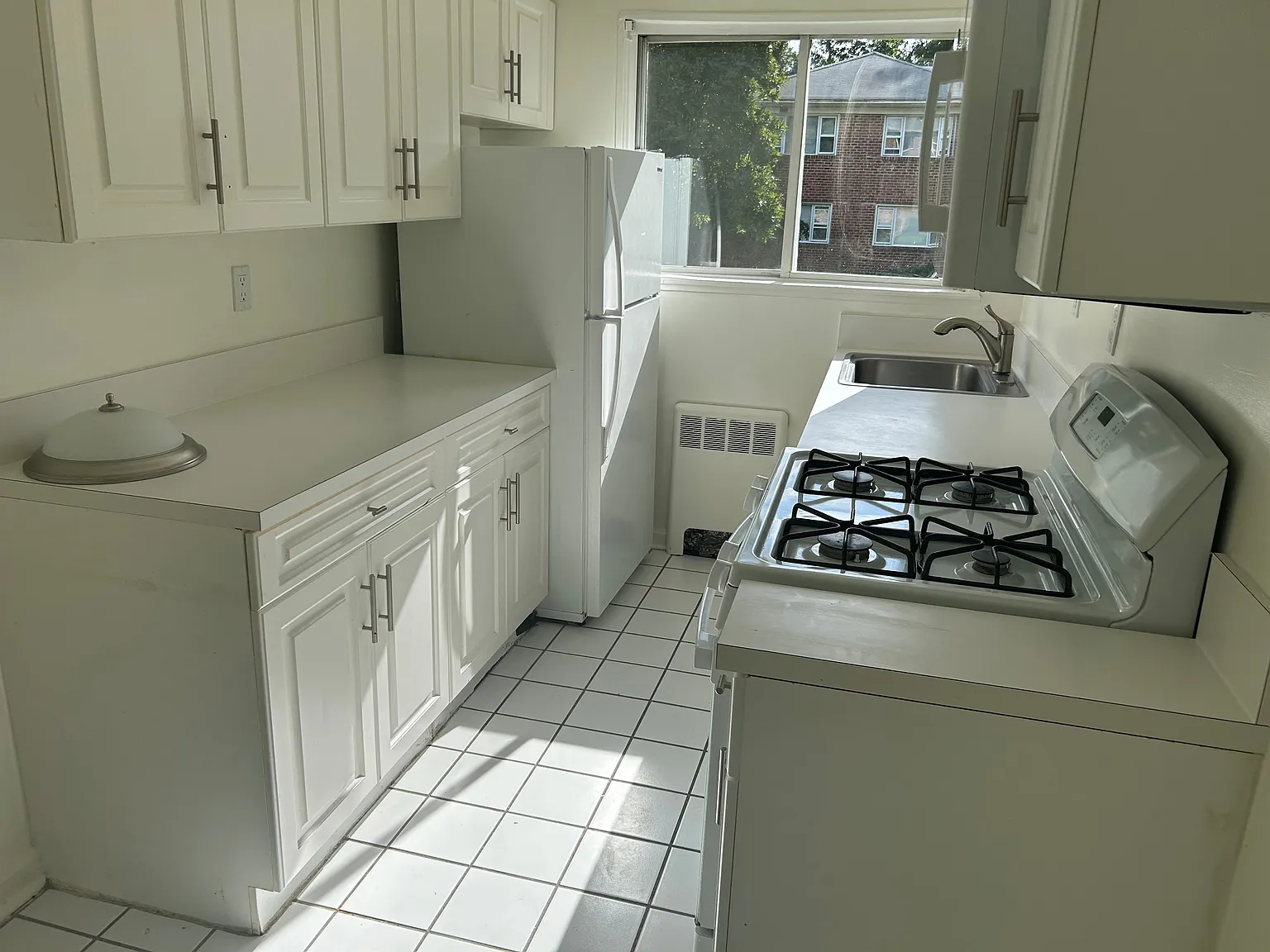 1 bed, 700 sqft, $2,295 — Photo 4