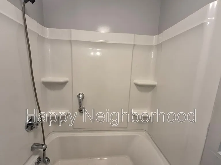 5-7 Upson St #4 — Photo 9