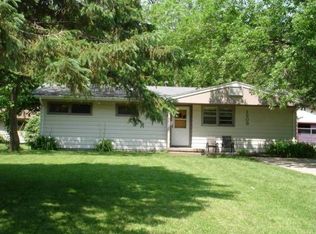 1209 Scholl Rd, Ames, IA 50014