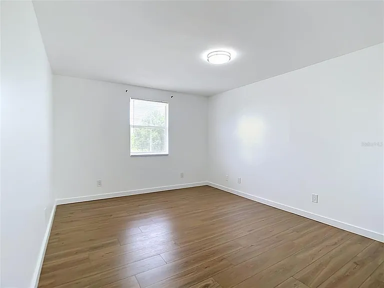 3303 6th St SW — Photo 25