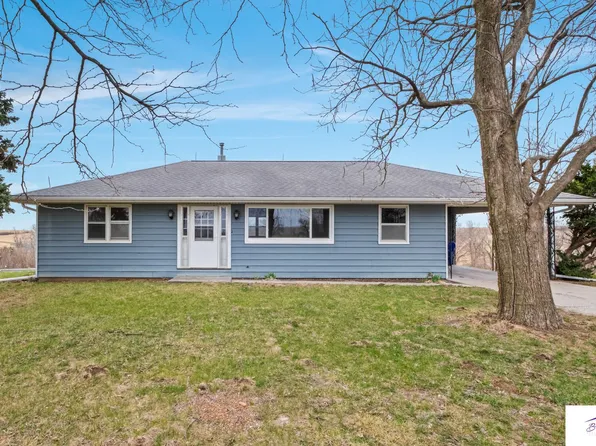 12217 144th St, Louisville, NE 68037