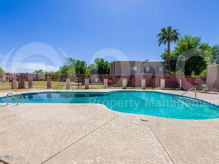 600 S Dobson Rd #41 — Photo 27