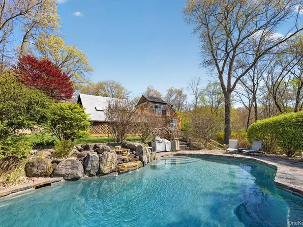 213 Vail Lane, North Salem, NY 10560
