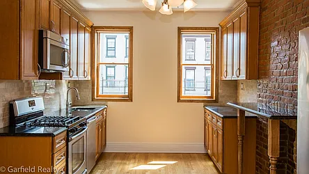 Rented by Garfield Realty 