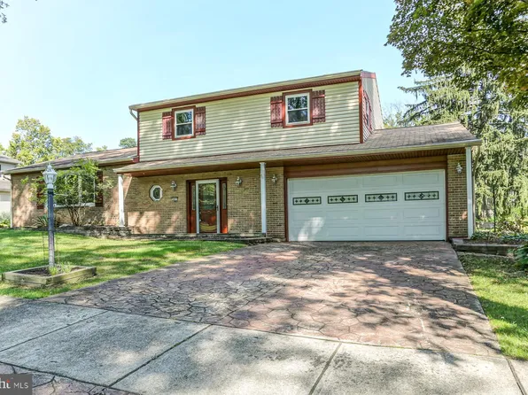 3807 Harness Ln, Camp Hill, PA 17011
