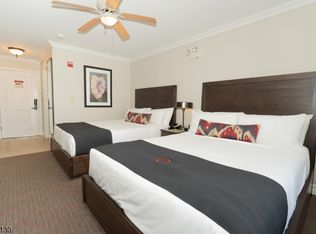 2 Chamonix Dr #103, Vernon Twp., NJ 07462