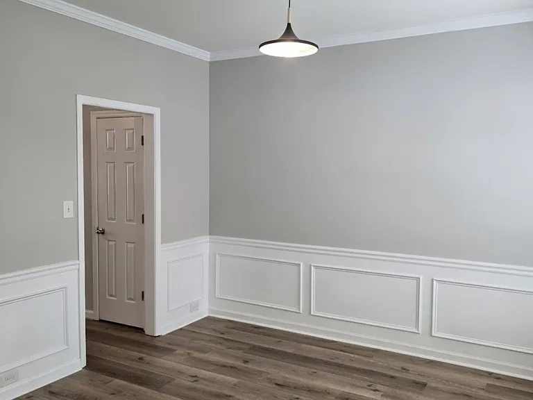 1901 Durwood Ln — Photo 11