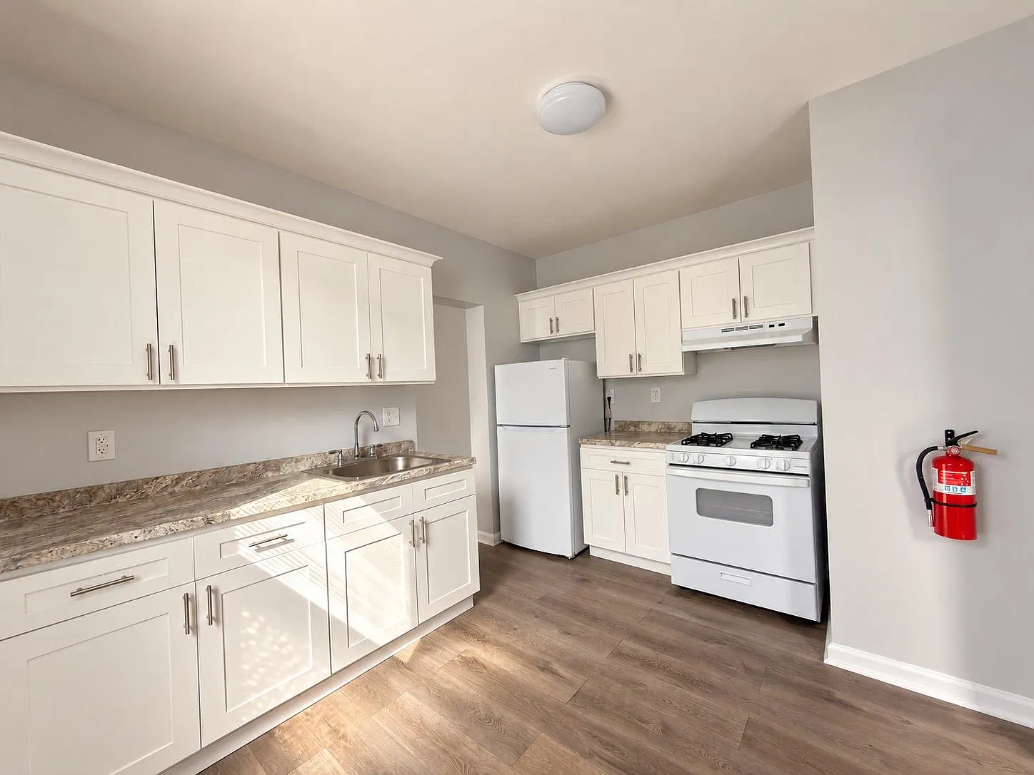 1 bed, 1.0 bath, $1,500 — Photo 1