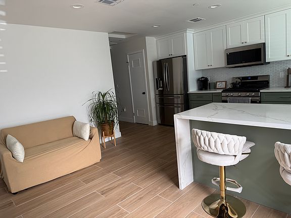 4th image of 8025 Mermaid Cir