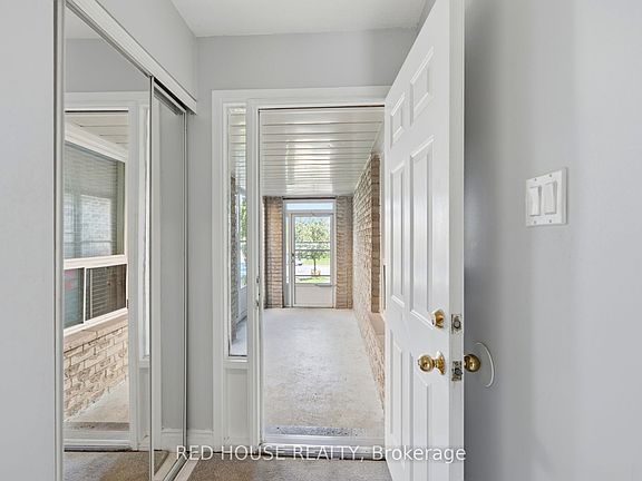 5th image of 52 Terrosa Rd