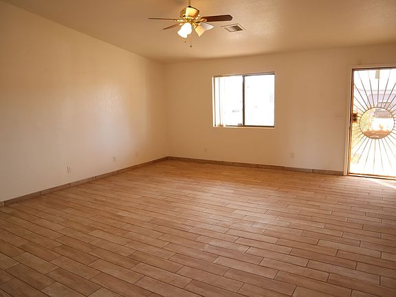4th image of 104 Tomahawk Dr