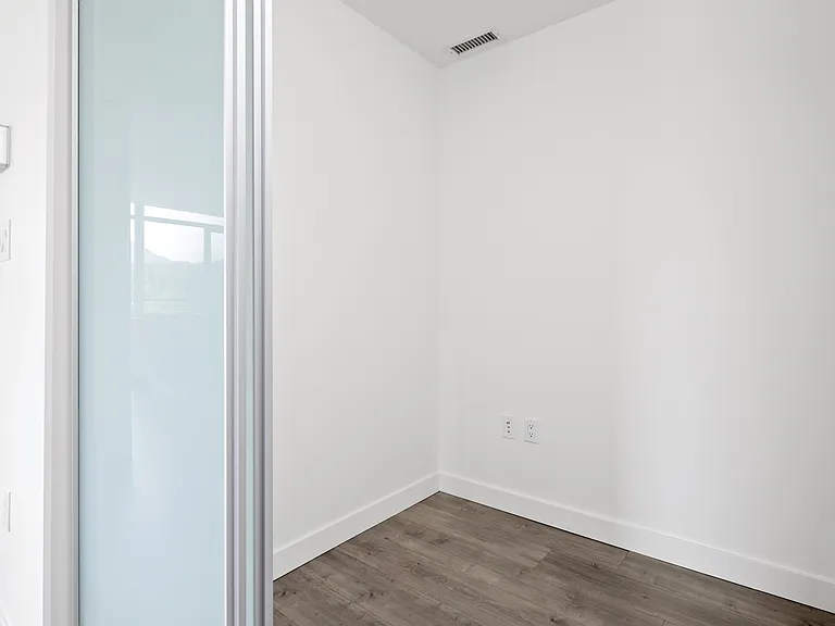 200 Klahanie Ct #1108 — Photo 10