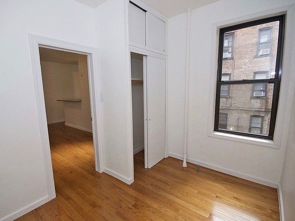 4th image of 318 6th St #2B