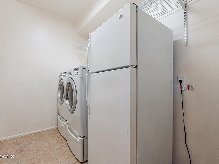 1405 E Baker Dr — Photo 28