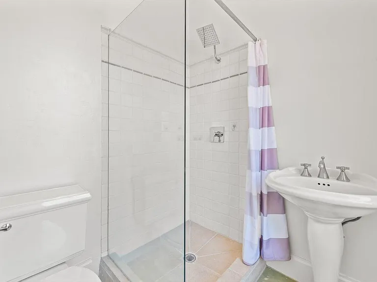 1533 Allyn Ave — Photo 21