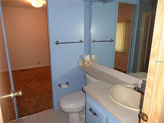 3rd image of 2055 S Floral Ave