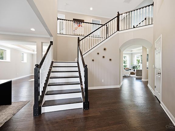 5th image of 6048 Maxfli Ln