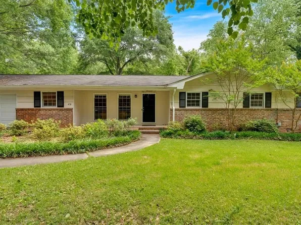 450 S Susan Creek Dr, Stone Mountain, GA 30083