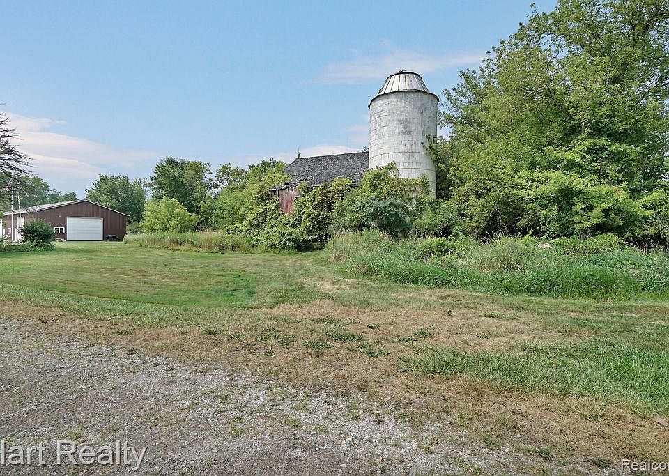 16298 Imlay City Rd, photo 21