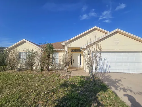 1941 SW Hampshire Ln Photo 1